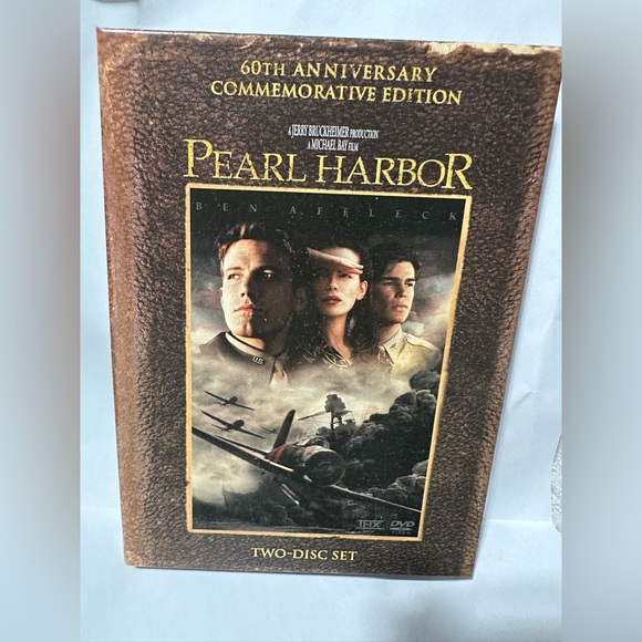 Experience the Epic Tale of Courage and Sacrifice with Pearl Harbor Movie - Picture 1 of 4